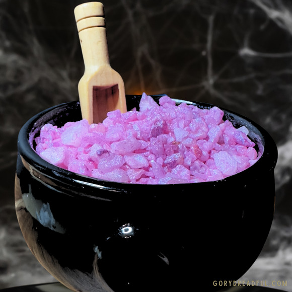 Spell Yeah! Sizzling Room Salt Potpourri: Crystallized Ginger & Spiced Amber - Picture 7 of 10